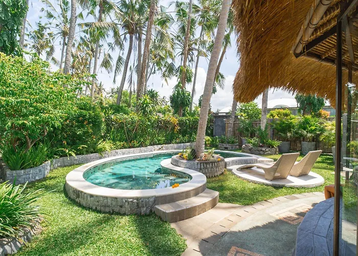 Authentic Beachfront Owl Appartamento Krambitan